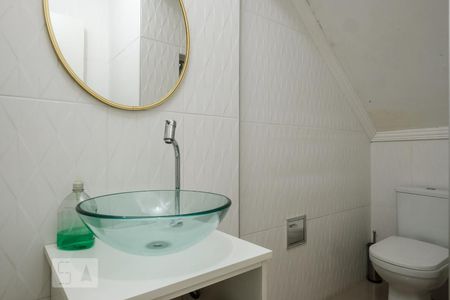 Banheiro Social de casa à venda com 3 quartos, 160m² em Canindé, São Paulo
