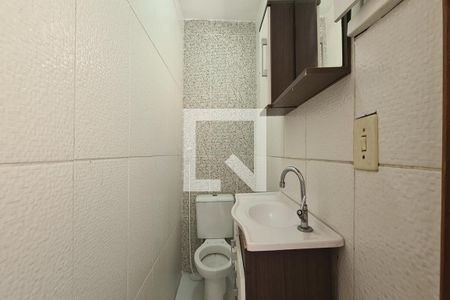 Lavabo de casa para alugar com 2 quartos, 111m² em Pilares, Rio de Janeiro
