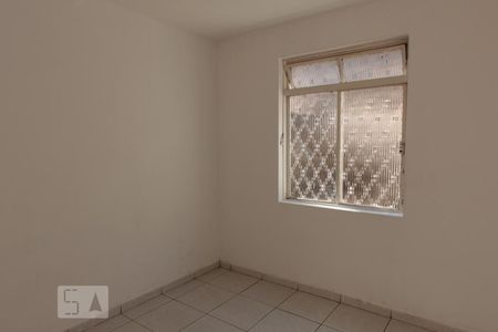 Quarto 1 de casa para alugar com 3 quartos, 60m² em Cachoeirinha, Belo Horizonte