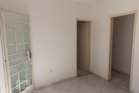 Sala de casa para alugar com 3 quartos, 60m² em Cachoeirinha, Belo Horizonte
