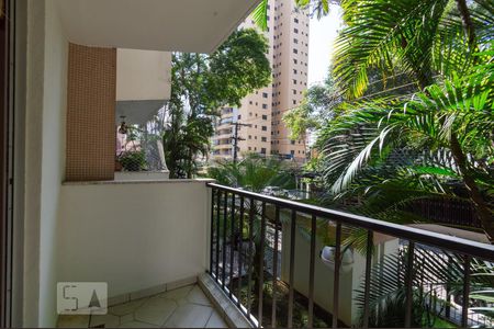 Varanda da sala de apartamento à venda com 3 quartos, 100m² em Brooklin, São Paulo