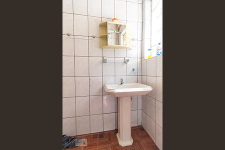 Casa à venda com 234m², 4 quartos e 1 vagaBanheiro 2