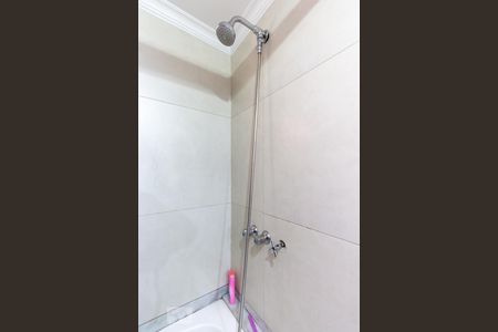 Apartamento à venda com 120m², 2 quartos e 2 vagasBanheiro da suíte - Chuveiro