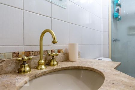 Apartamento à venda com 120m², 2 quartos e 2 vagasBanheiro - Pia