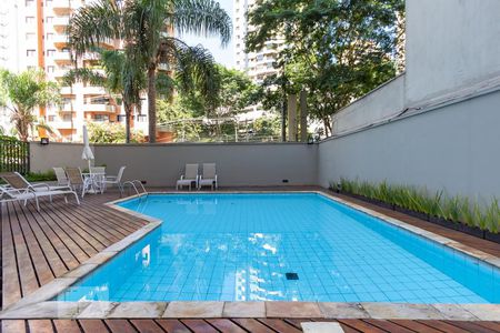 Apartamento à venda com 120m², 2 quartos e 2 vagasPiscina