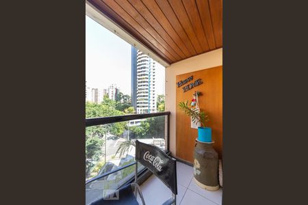 Varanda da sala de apartamento à venda com 2 quartos, 120m² em Vila Andrade, São Paulo
