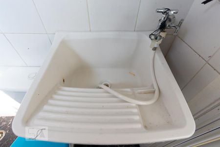 Apartamento à venda com 120m², 2 quartos e 2 vagasBanheiro de serviço - Pia