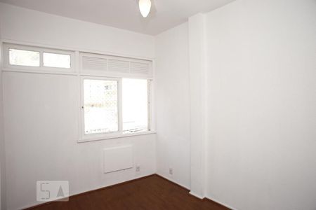 Quarto de apartamento à venda com 1 quarto, 57m² em Tijuca, Rio de Janeiro