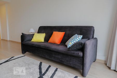 Sala de apartamento para alugar com 1 quarto, 45m² em Petrópolis, Porto Alegre