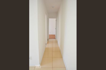 Corredor de apartamento para alugar com 2 quartos, 44m² em Anil, Rio de Janeiro
