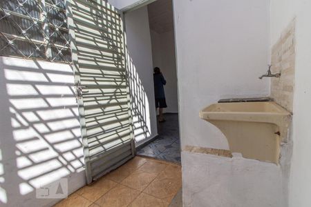 Casa para alugar com 40m², 1 quarto e sem vaga Casa para alugar com 40m², 1 quarto e sem vagaÁrea Externa