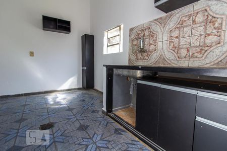 Sala e Cozinha de casa para alugar com 1 quarto, 40m² em Santa Efigênia , Belo Horizonte