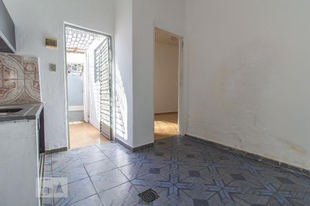 Sala e Cozinha de casa para alugar com 1 quarto, 40m² em Santa Efigênia , Belo Horizonte