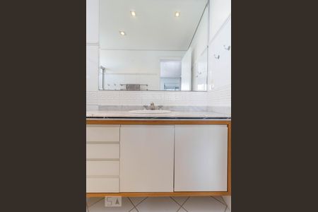 Apartamento para alugar com 87m², 2 quartos e 2 vagasBanheiro da Suíte 1