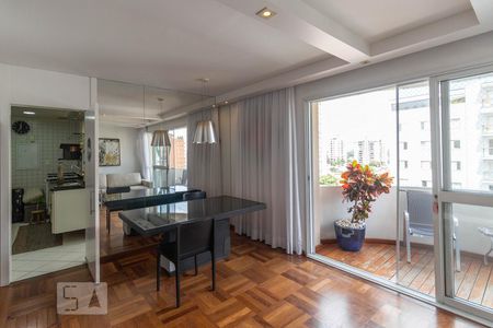 Sala de apartamento para alugar com 2 quartos, 87m² em Campo Belo, São Paulo