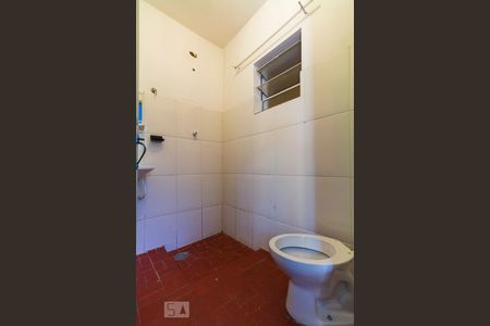 Banheiro Social de casa para alugar com 1 quarto, 45m² em Vila Campestre, São Paulo