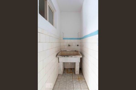 Casa para alugar com 60m², 2 quartos e sem vaga Casa para alugar com 60m², 2 quartos e sem vagaÁrea de Serviço