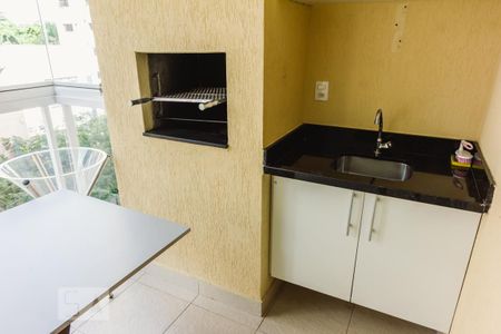 Apartamento à venda com 120m², 3 quartos e 3 vagas Apartamento à venda com 120m², 3 quartos e 3 vagasVaranda Gourmet