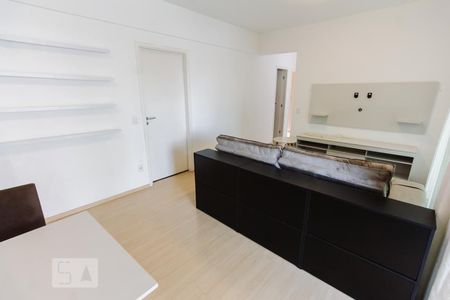 Apartamento à venda com 120m², 3 quartos e 3 vagas Apartamento à venda com 120m², 3 quartos e 3 vagasSala