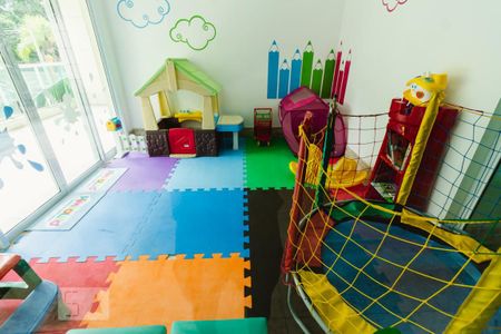 Apartamento à venda com 120m², 3 quartos e 3 vagas Apartamento à venda com 120m², 3 quartos e 3 vagasBrinquedoteca