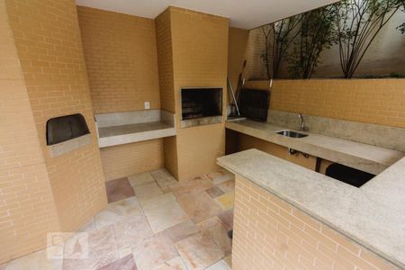 Apartamento à venda com 120m², 3 quartos e 3 vagas Apartamento à venda com 120m², 3 quartos e 3 vagasChurrasqueira