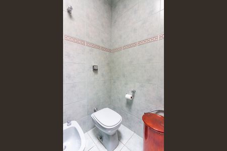 Casa à venda com 120m², 3 quartos e 1 vagaBanheiro