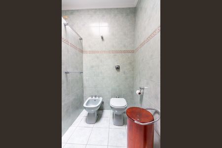 Casa à venda com 120m², 3 quartos e 1 vagaBanheiro