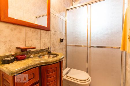 Casa à venda com 120m², 3 quartos e 1 vagaBanheiro