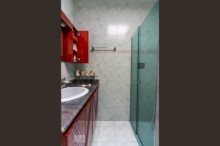 Casa à venda com 120m², 3 quartos e 1 vagaBanheiro