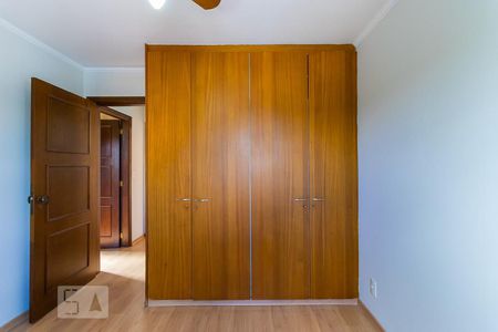 Apartamento para alugar com 95m², 2 quartos e 1 vagaQuarto 2 - Armários