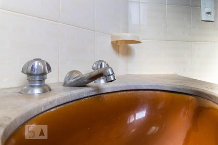 Apartamento para alugar com 95m², 2 quartos e 1 vagaBanheiro da suíte