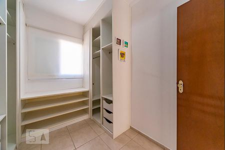 Casa de condomínio para alugar com 87m², 2 quartos e 1 vagaCloset 
