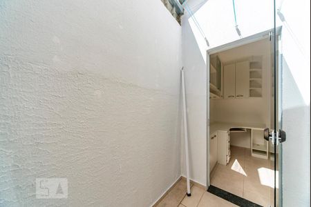 Casa de condomínio para alugar com 87m², 2 quartos e 1 vagaVaranda do Quarto 1