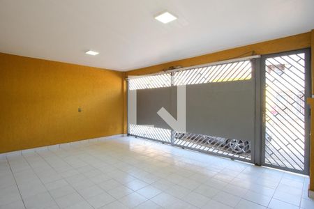 Casa à venda com 302m², 3 quartos e 2 vagasGaragem