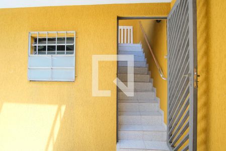 Casa à venda com 302m², 3 quartos e 2 vagasEscada