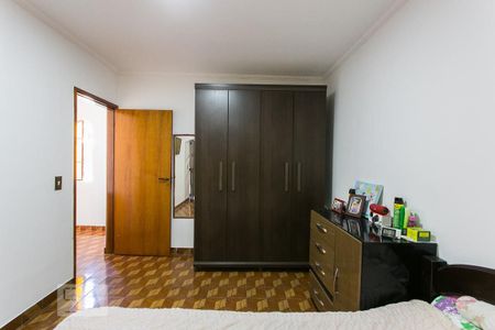 Suíte de casa à venda com 3 quartos, 302m² em Vila Carrão, São Paulo