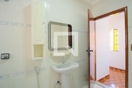 Casa à venda com 302m², 3 quartos e 2 vagasBanheiro Social