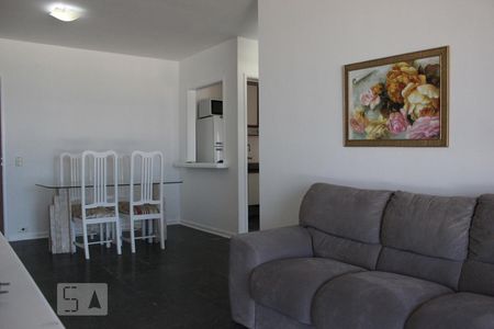 Sala de apartamento à venda com 1 quarto, 65m² em Barra da Tijuca, Rio de Janeiro