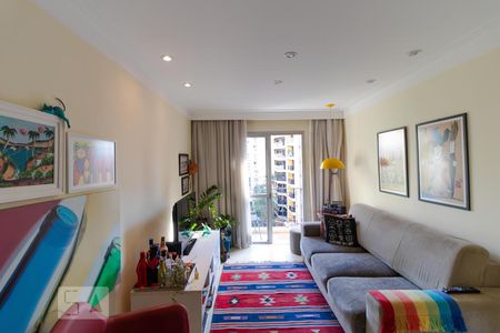 Salas de apartamento à venda com 1 quarto, 55m² em Cambuí, Campinas