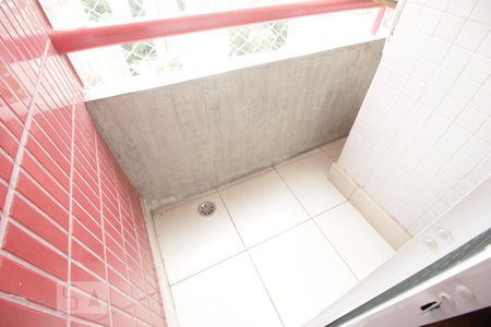 Apartamento à venda com 210m², 5 quartos e 4 vagasVaranda