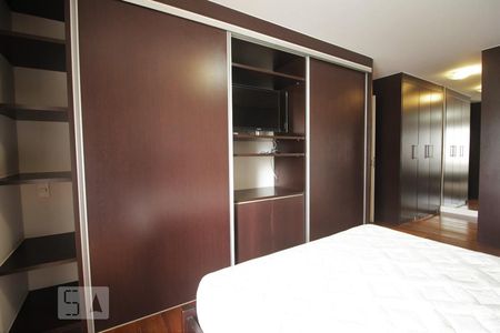 Apartamento à venda com 210m², 5 quartos e 4 vagasSuíte 4