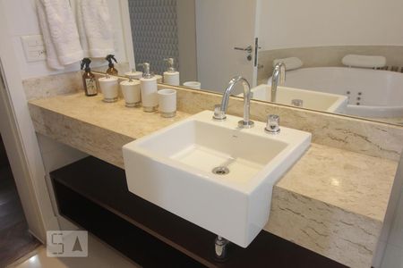 Apartamento à venda com 210m², 5 quartos e 4 vagasPia