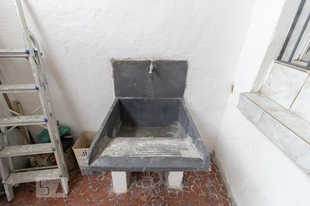 Casa à venda com 250m², 6 quartos e 2 vagasLavanderia da Casa 1