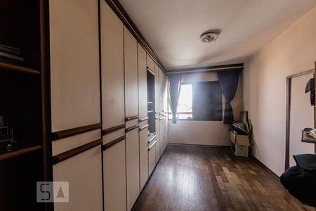 Apartamento à venda com 170m², 4 quartos e 2 vagasQuarto 4