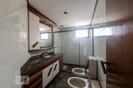 Apartamento à venda com 170m², 4 quartos e 2 vagasBanheiro Social