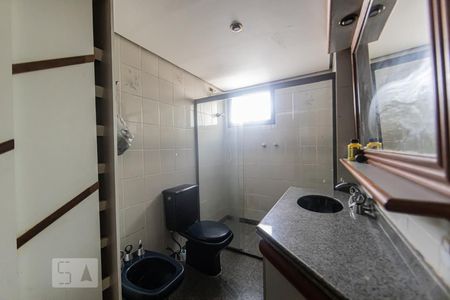 Apartamento à venda com 170m², 4 quartos e 2 vagasBanheiro Suite 2