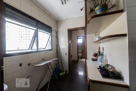 Apartamento à venda com 170m², 4 quartos e 2 vagasÁrea de Serviço