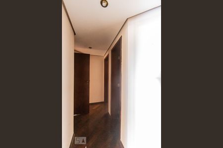 Corredor de apartamento para alugar com 4 quartos, 170m² em Vila Santo Estevão, São Paulo