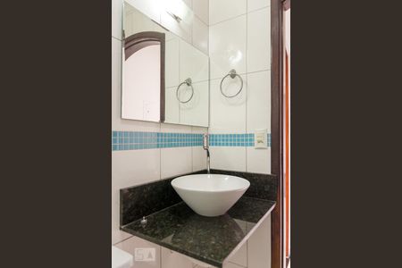 Banheiro Social de apartamento para alugar com 2 quartos, 66m² em Rudge Ramos, São Bernardo do Campo