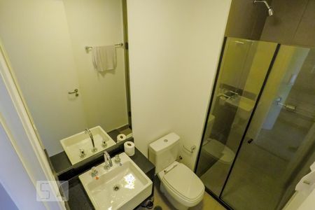 Banheiro de kitnet/studio para alugar com 1 quarto, 21m² em Vila Mariana, São Paulo